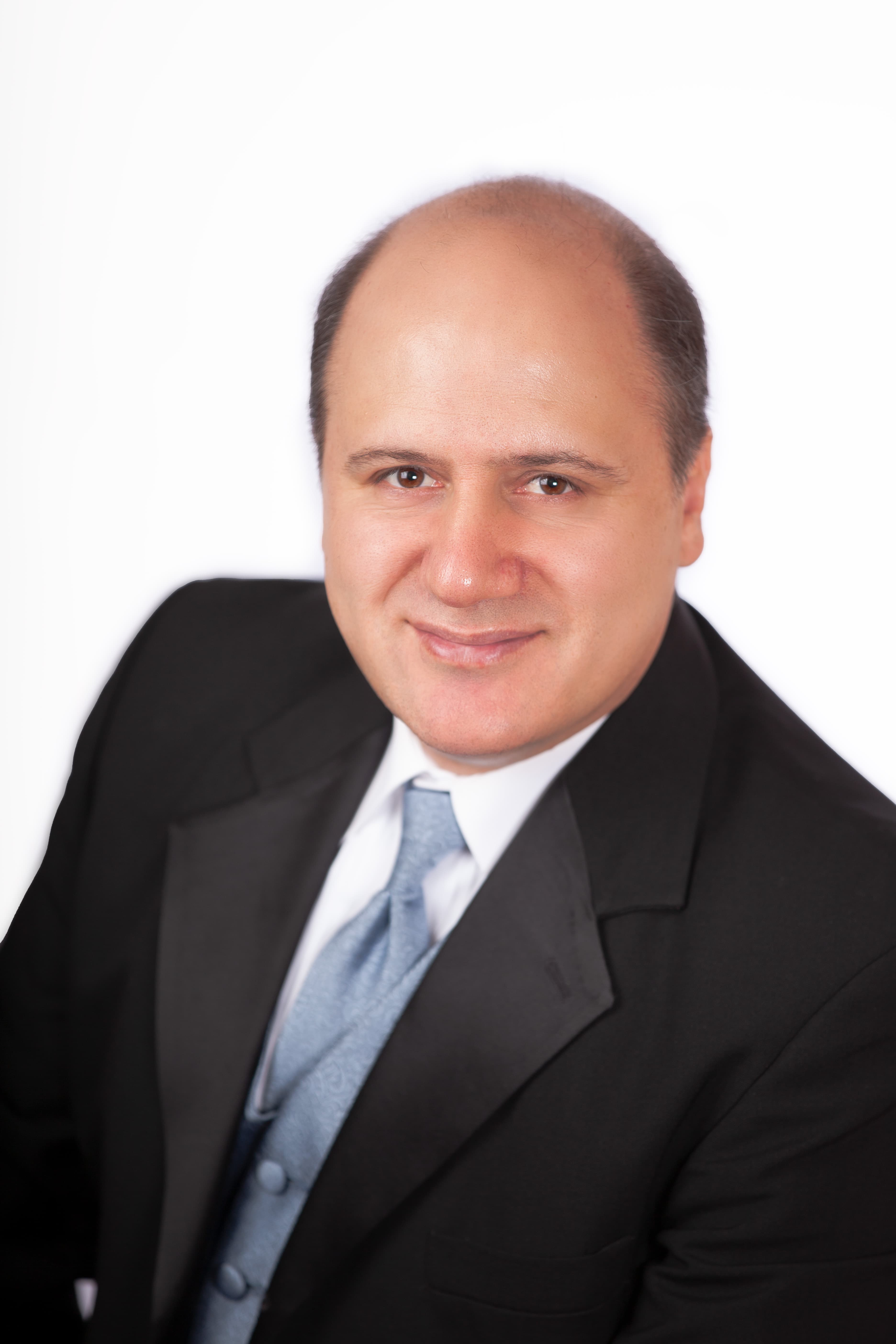 David Azizi — Sales Representative, RE/MAX Your Community Realty